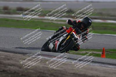 media/Nov-30-2025-TrackDaz (Sun) [[d8b22663df]]/B Group/Session 2 (Sunset)/